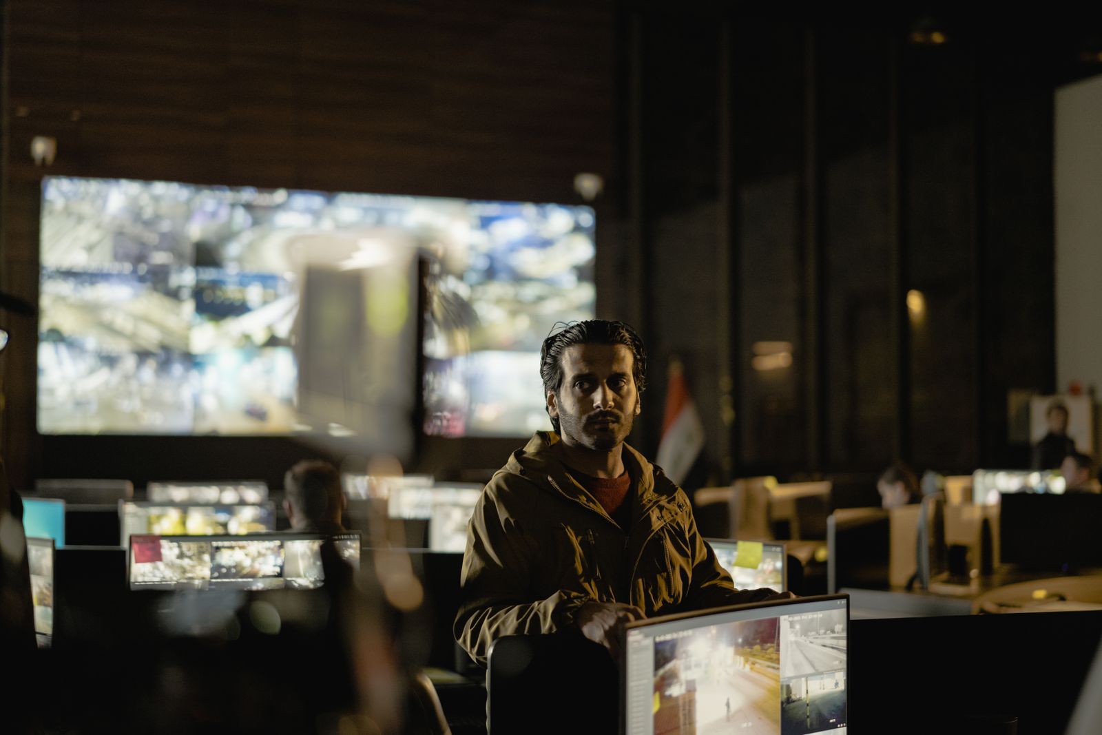 HDS operations team monitoring live tactical feeds